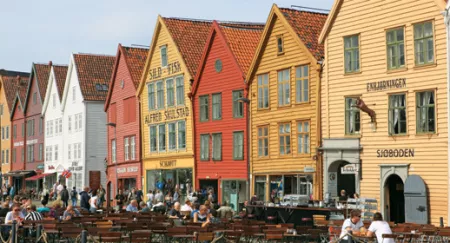 Fjordland Landscapes & Nordic Traditions