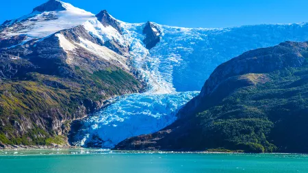 Iguazu, Patagonia & the Falklands Adventure