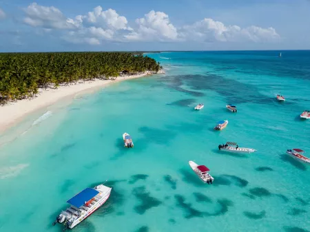 Caribbean: Dominican Republic & St. Thomas