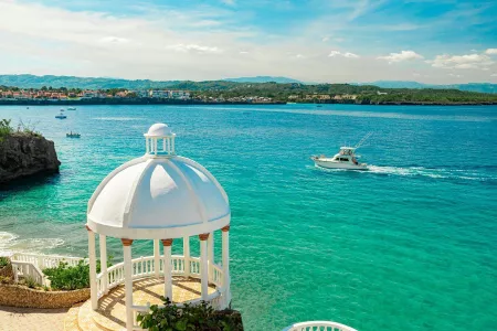 Golden Caribbean Strands