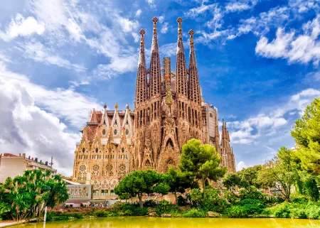 Explore Mediterranean from Barcelona to Lisbon onboard Norwegian Dawn