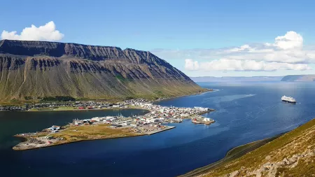 7-Day Shetland Islands & Icelandic Fjords