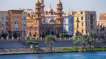 Cruise on the Nile: The Land of the Pharaohs (port-to-port cruise)