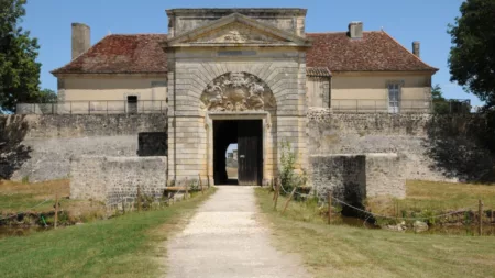 Normandy & Gems of the Seine & Beautiful Bordeaux