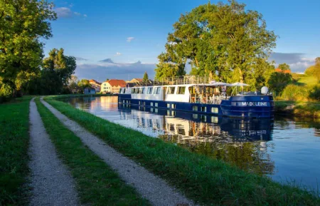 The Marne-Rhine Canal - From Lagarde to Strasbourg (port-to-port cruise)