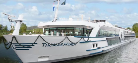 Burgundy, the River Rhone and Provence River Cruise with Lake Geneva and Golden Pass Extension