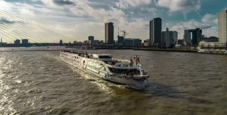 Art and Music of the Blue Danube - MS Geoffrey Chaucer