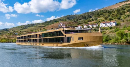 Enticing Douro (A Taste of Christmas Markets)