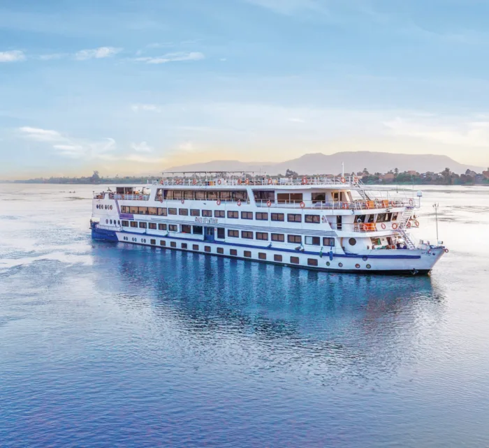 RV Star of Luxor