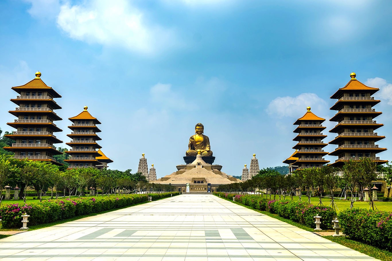 Fo Guang Shan Monastery - Asia cruise