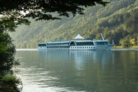 MS Amadeus Classic