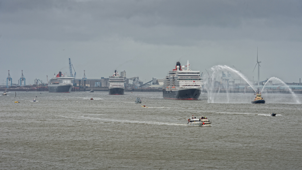 175 Cunard - 3 Queens - Liverpool