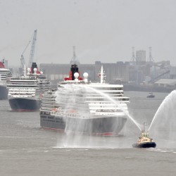 175 Cunard - 3 Queens - Liverpool