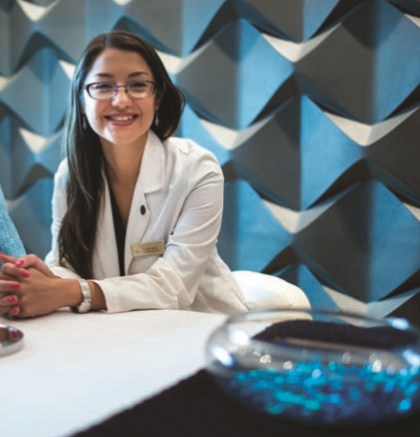 Dr Alex Galvan