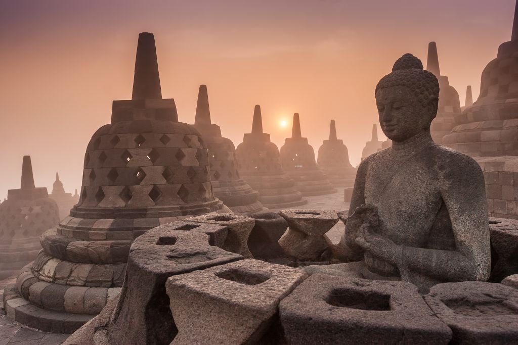 Hindu culture themes while on Brahmaputra river cruise