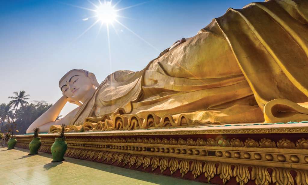 Golden Buddha - Myanmar