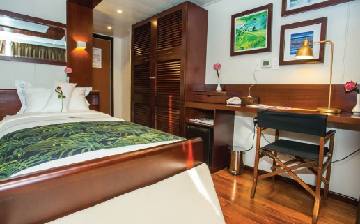 Indochine II sails the Mekong River