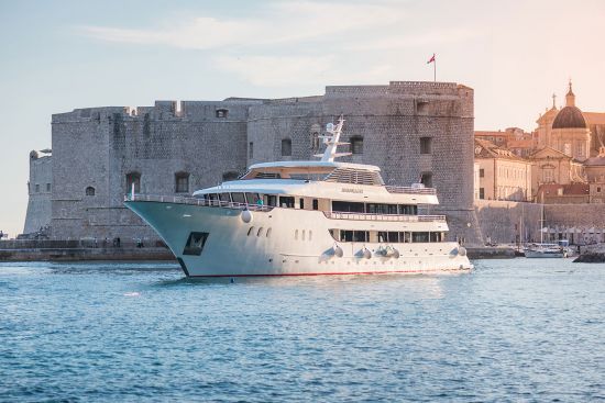 Avangard, Unforgettable Cruises, in Dubrovnik