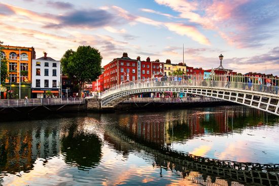 Ha'penny Bridge, Dublin, Ireland