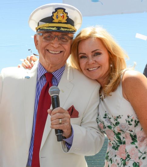 Princess Cruises: wedding vowel renewal Gavin MacLeod and Jill Whelan