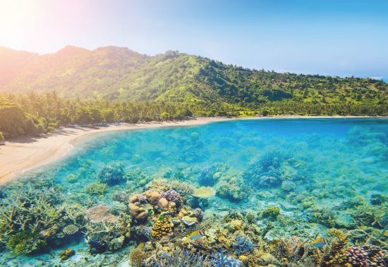 Lombok temple far east cruise