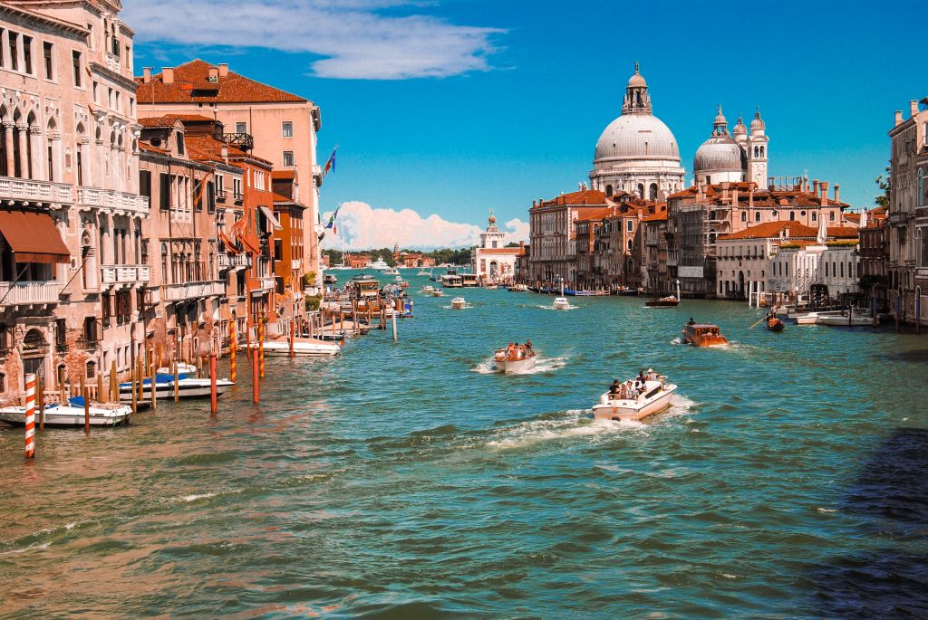 Italy river boats