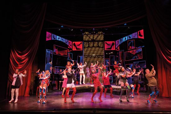 Norwegian Encore, Kinky Boots performance