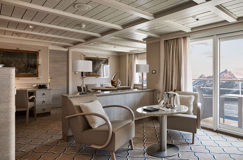 Silversea, Owner's Suite lounge