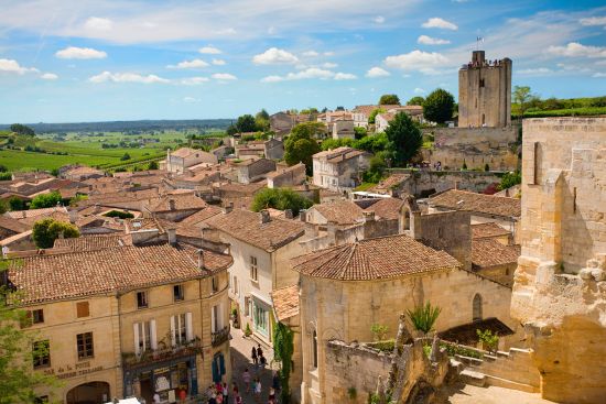 River cruise bordeaux france: Saint Emilion